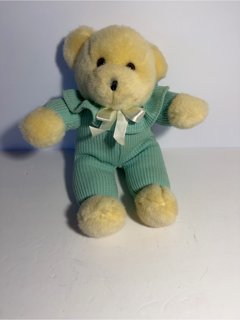 Vintage Thermal Waffle Weave Teddy Bear Plush Rattle Inside Cream Discovery Toys